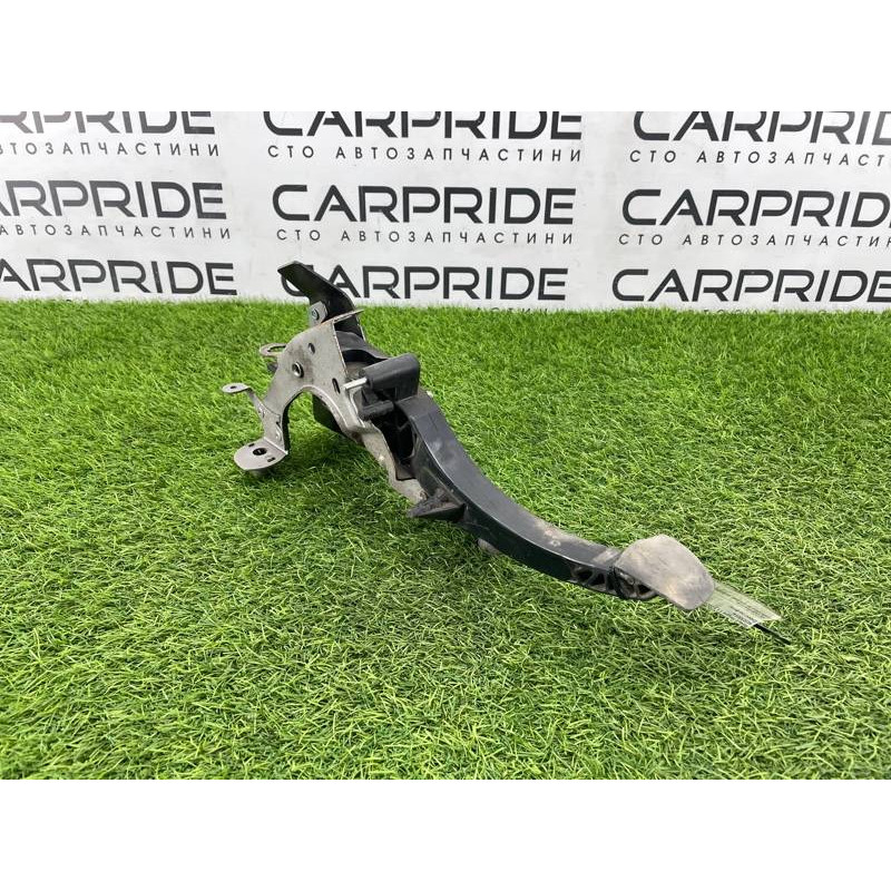 Педаль сцепления (салон) Renault Megane 3 2009 1.5 465030034r