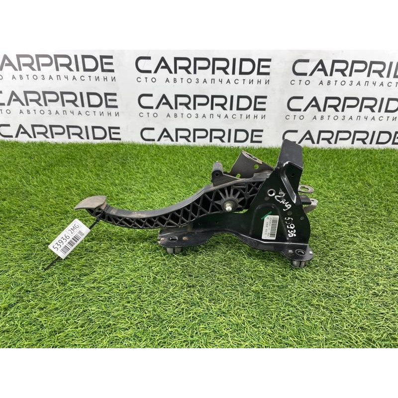 Педаль сцепления (салон) Renault Megane 3 2009 1.5 465030034r