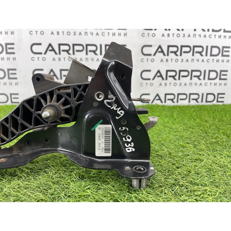 Педаль сцепления (салон) Renault Megane 3 2009 1.5 465030034r