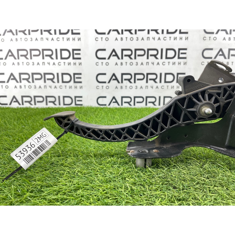 Педаль сцепления (салон) Renault Megane 3 2009 1.5 465030034r