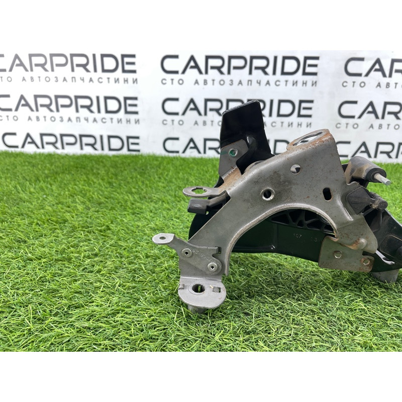 Педаль сцепления (салон) Renault Megane 3 2009 1.5 465030034r