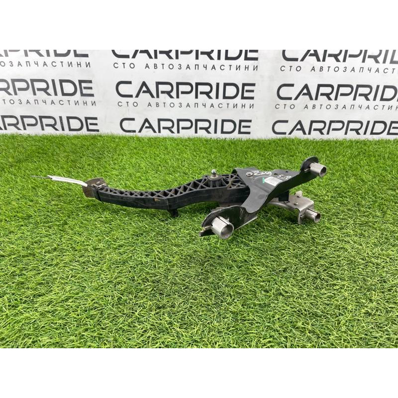 Педаль сцепления (салон) Renault Megane 3 2009 1.5 465030034r