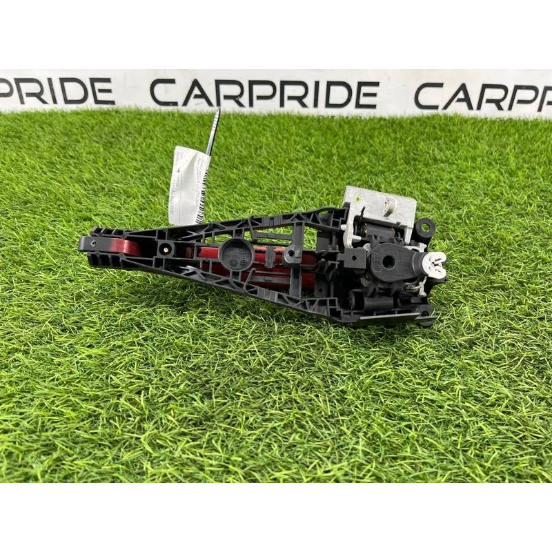 Ручка двери внешняя (кузов и элементы) Opel Insignia A 2009 2.0 DTH 13305781