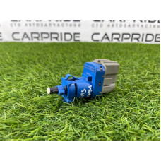 Концевик педали тормоза