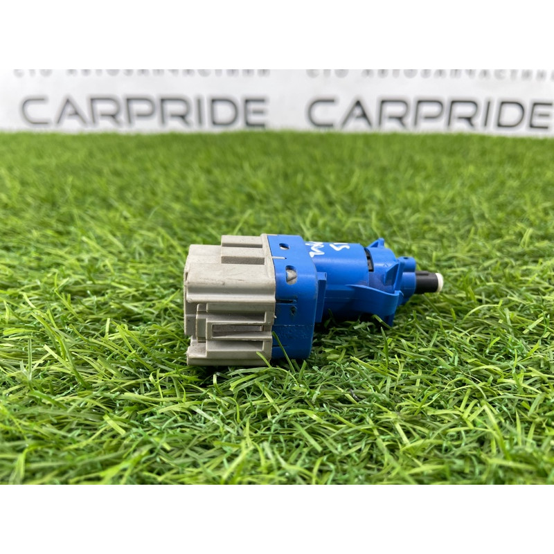 Концевик педали тормоза (электрика / датчики) FORD Fusion MK5 2013 2.0 GL3Z13480A