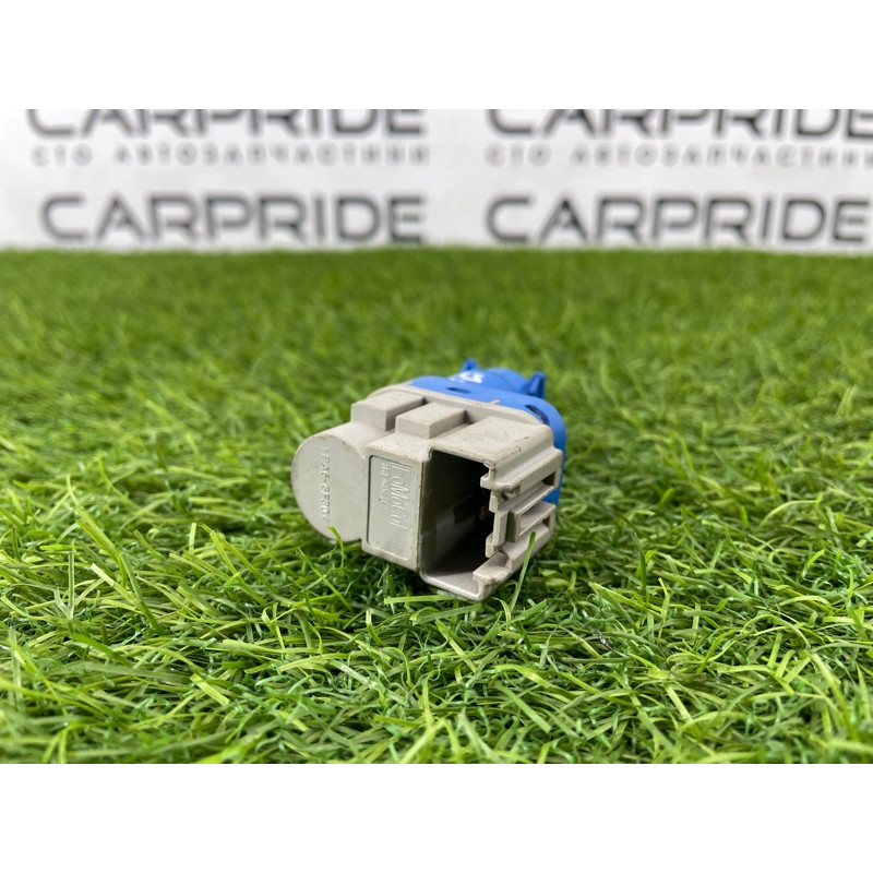 Концевик педали тормоза (электрика / датчики) FORD Fusion MK5 2013 2.0 GL3Z13480A