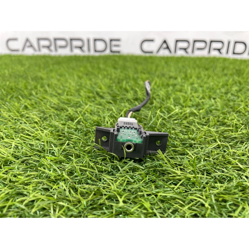 Гнездо USB/AUX (электрика) RENAULT Koleos HY 2008 2.0 28023JY10A