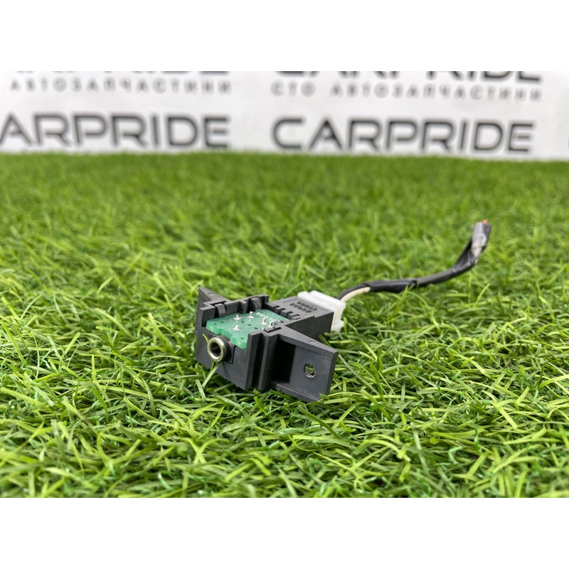 Гнездо USB/AUX (электрика) RENAULT Koleos HY 2008 2.0 28023JY10A