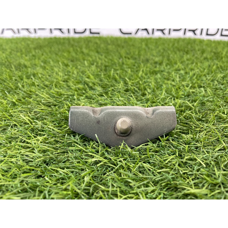 Кронштейн амортизатора капота (кузов и элементы) LAND ROVER Range Rover P38 1996 4.6 Lucas CLP2623