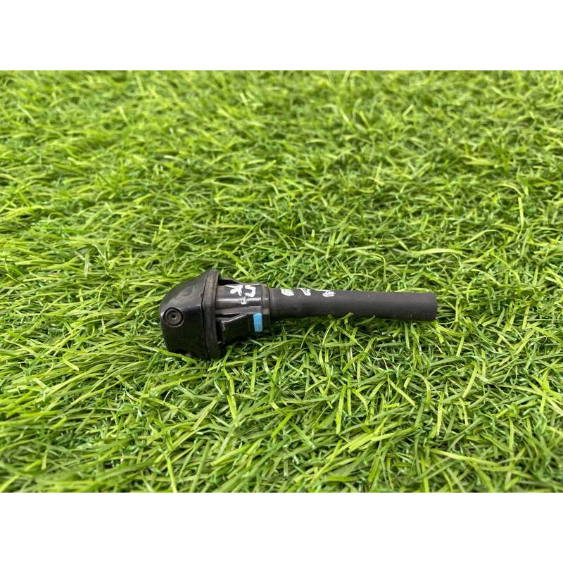 Форсунка омывателя (кузов и элементы) Subaru Forester SK 86636SJ010