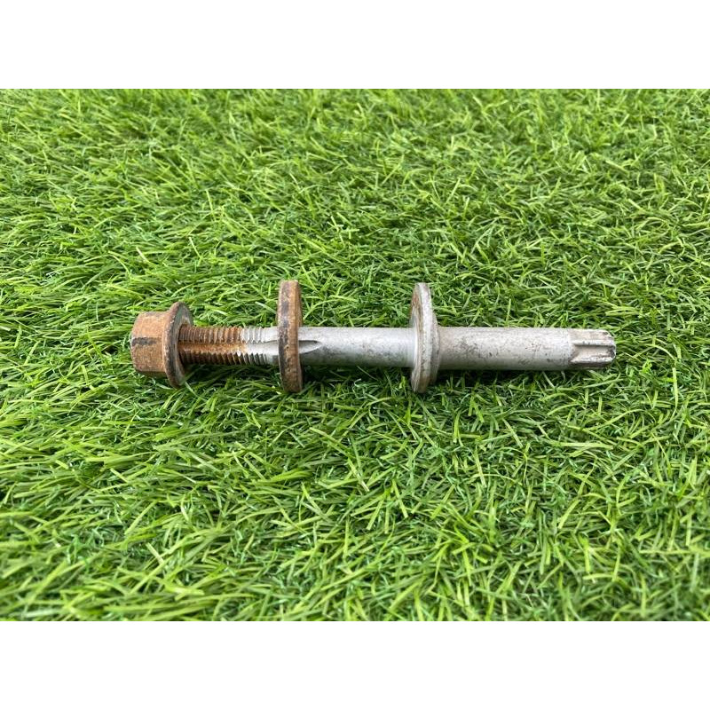 Болт развала (подвеска) BMW 3-series F30 2013 N20B20 33326796196