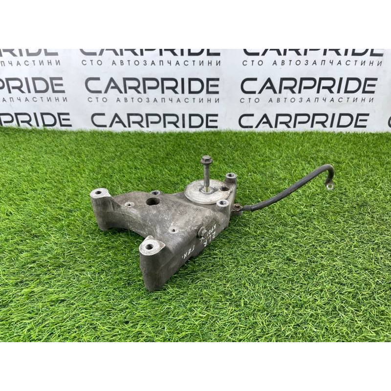 Кронштейн генератора (кронштейны двигателя) LAND ROVER Range Rover P38 1996 4.6 Lucas ERR4292