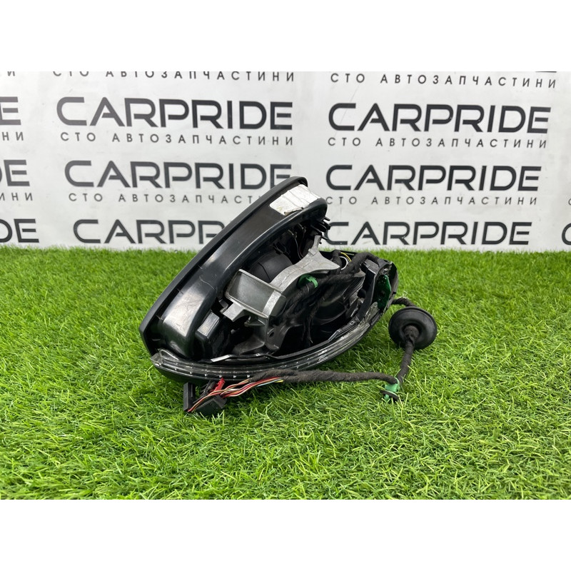 Зеркало (стекла и зеркала) Volkswagen Passat B8 2016 2.0 tdi