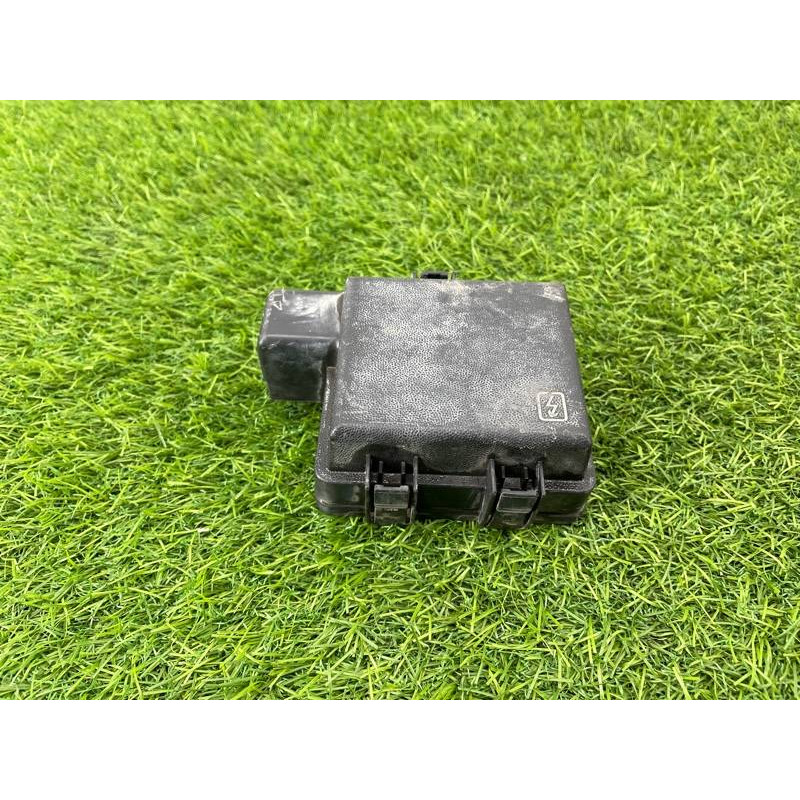 Крышка блока предохранителей (двигатель и элементы) Renault Megane 3 2011 1,5 dCi (K9K837) 243820003R