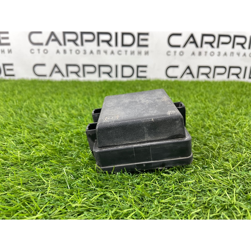 Крышка блока предохранителей (двигатель и элементы) Renault Megane 3 2011 1,5 dCi (K9K837) 243820003R