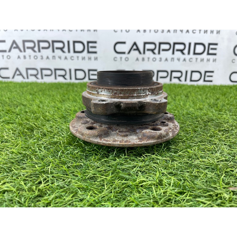 Ступиця (підвіска) BMW 5-series F10 2013 N47D20 31206868480