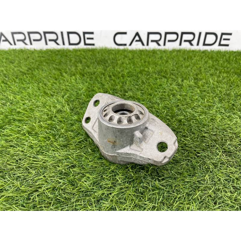 Опора стойки (подвеска) Volkswagen Passat B7 2014 1.8 3C0513353E