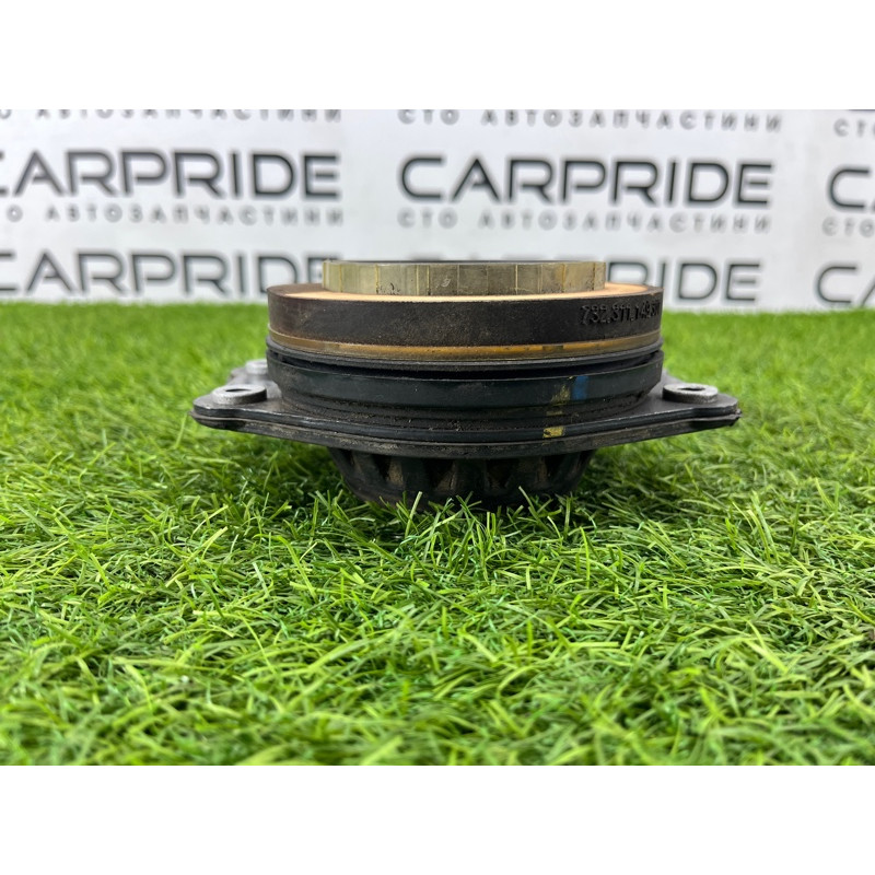 Опора стойки (подвеска) CHEVROLET Malibu 9 84574474