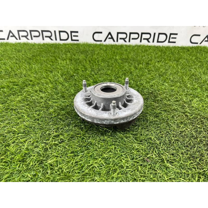 Опора стійки (підвіска) BMW 5-series F10 2011 3.0 N55B30 33506775735