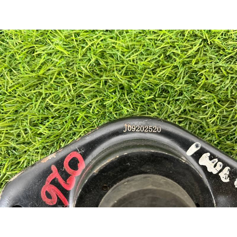 Опора стойки (подвеска) Mini Cooper R53 S R53 2006 1.6 33526754123