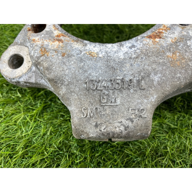 Цапфа подвески (подвеска) Opel Insignia A 2010 2.0 DTH 308245