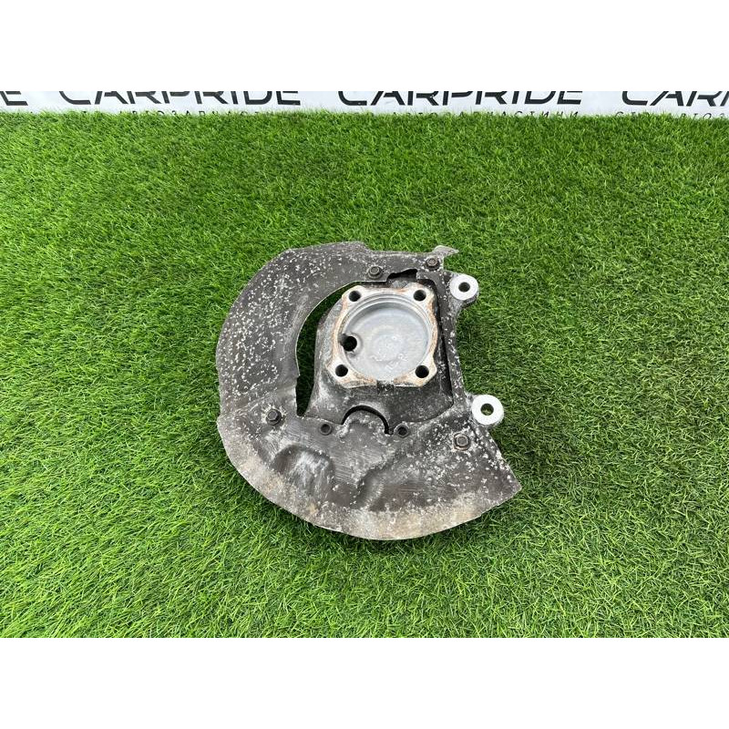 Поворотный кулак (подвеска) BMW 5-series E60 2005 N52B25 31216760953