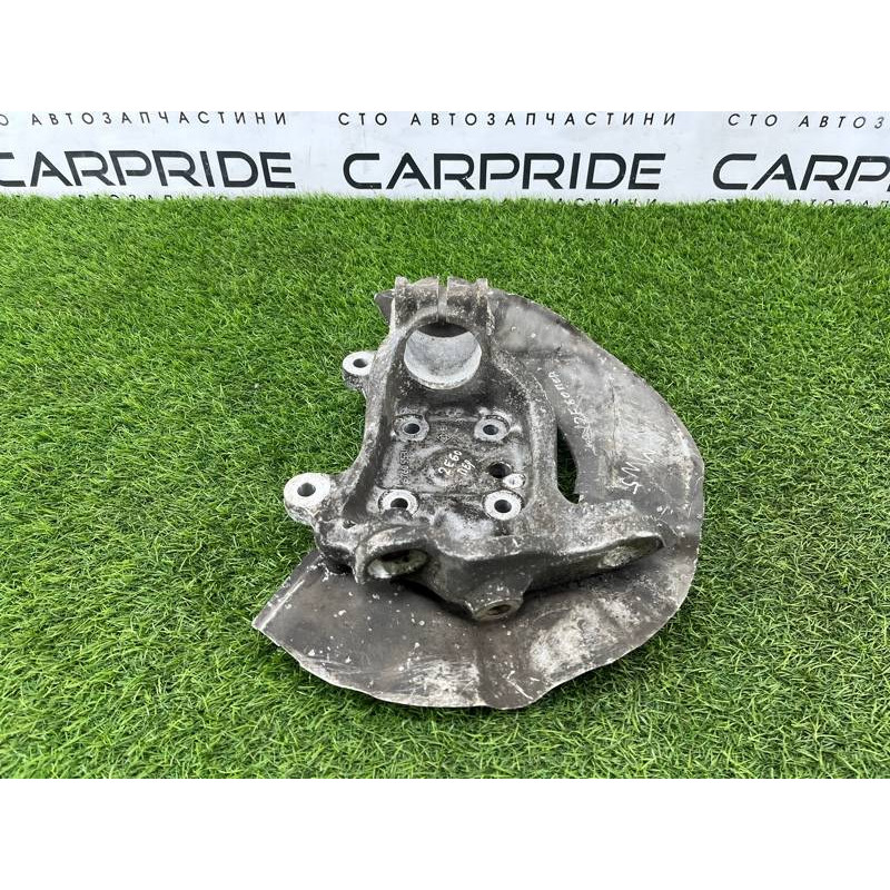 Поворотный кулак (подвеска) BMW 5-series E60 2005 N52B25 31216760953