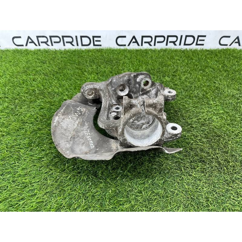 Поворотный кулак (подвеска) BMW 5-series E60 2005 N52B25 31216760953