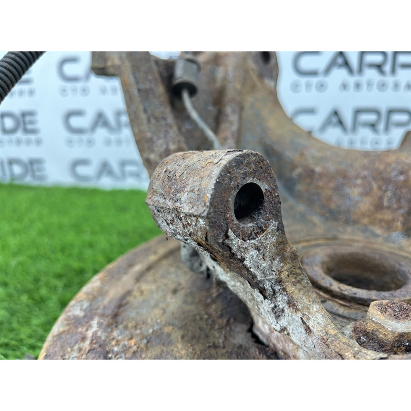 Цапфа подвески (подвеска) Opel Insignia A 2010 2.0 DTH 423561