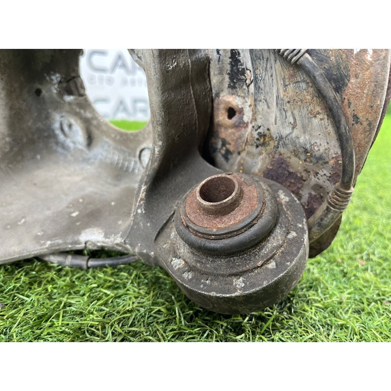 Цапфа подвески (подвеска) BMW 5-series E39 1999 M51d25 33321093655