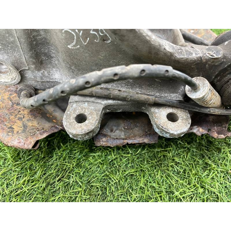 Цапфа подвески (подвеска) BMW 5-series E39 1999 M51d25 33321093655