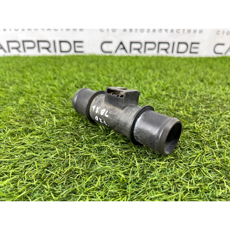 Фланец (система охлаждения) RENAULT Koleos HY 2008 2.0 21530JY70A