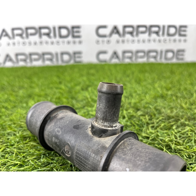 Фланец (система охлаждения) RENAULT Koleos HY 2008 2.0 21530JY70A