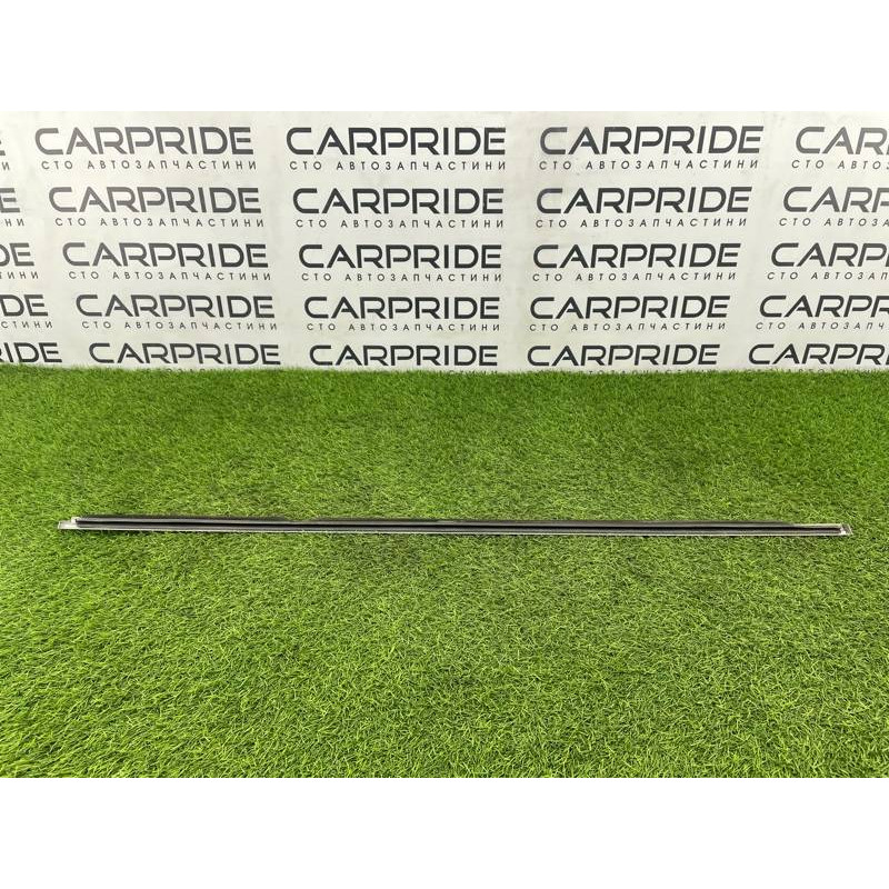 Молдинг стекла (кузов и элементы) PEUGEOT 607 1 2002 3.0i V6 9334A2