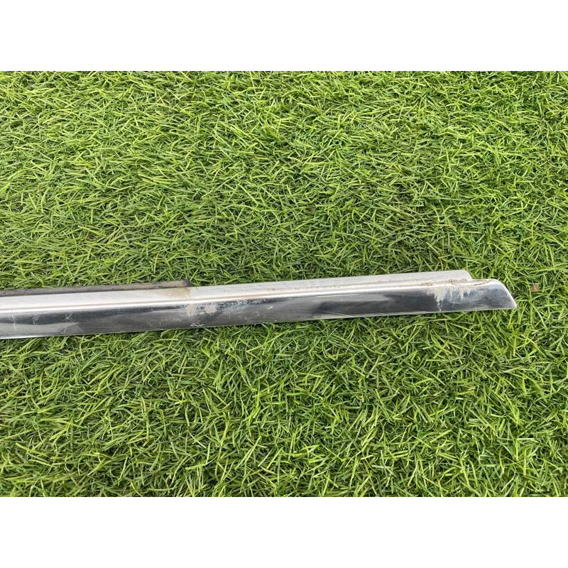 Молдинг стекла (кузов и элементы) PEUGEOT 607 1 2002 3.0i V6 9334J9