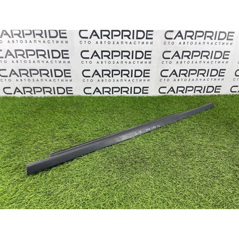 Молдинг стекла (кузов и элементы) LAND ROVER Range Rover P38 1996 4.6 Lucas ALR6333