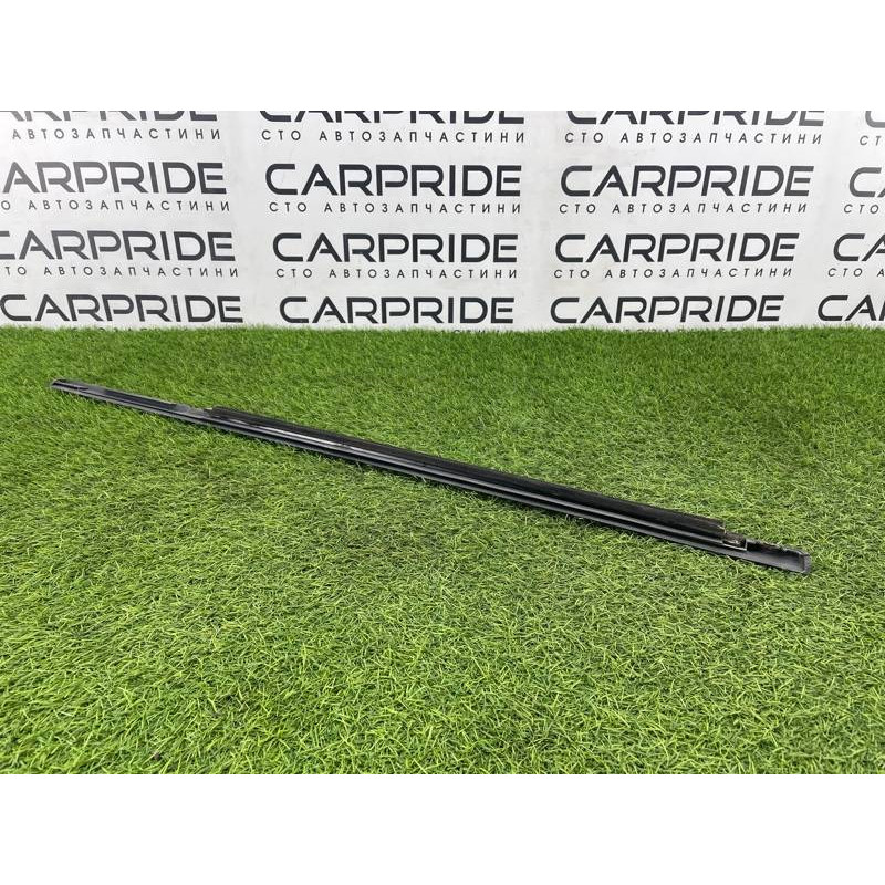 Молдинг стекла (кузов и элементы) LAND ROVER Range Rover P38 1996 4.6 Lucas ALR6333