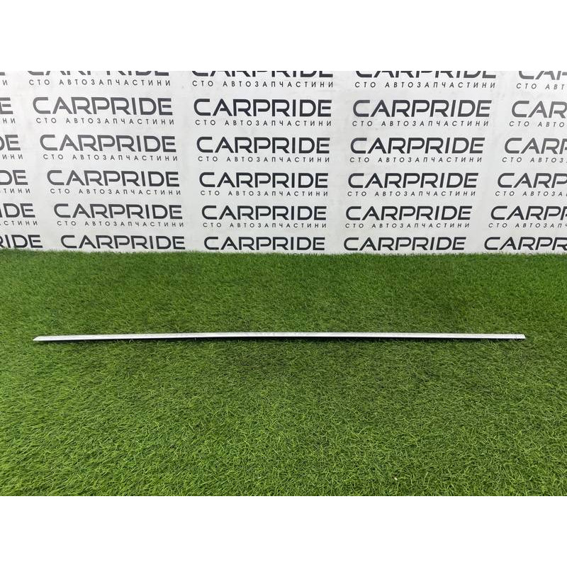 Молдинг стекла (кузов и элементы) PEUGEOT 607 1 2002 3.0i V6 9334J8