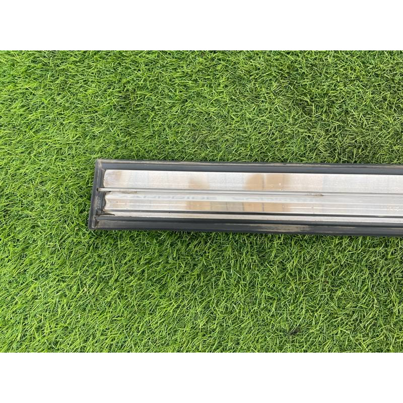 Молдинг двери внешний (кузов и элементы) LAND ROVER Range Rover P38 1996 4.6 Lucas AWR1075