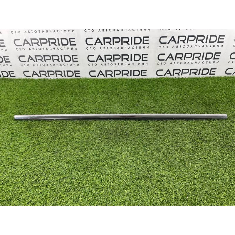 Молдинг двери внешний (кузов и элементы) Hyundai Sonata YF 832103S000