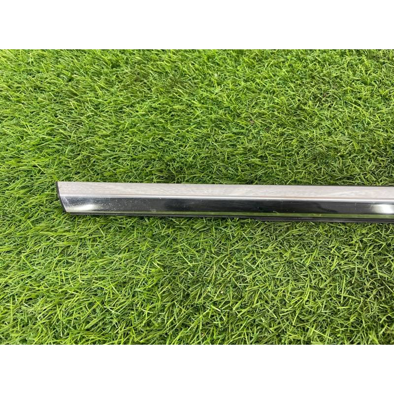 Молдинг двери внешний (кузов и элементы) Hyundai Sonata YF 832103S000