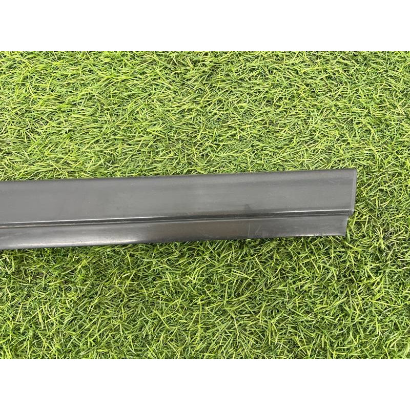 Молдинг двери внешний (кузов и элементы) LAND ROVER Range Rover P38 1996 4.6 Lucas BTR2893