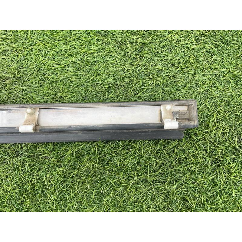 Молдинг двери внешний (кузов и элементы) LAND ROVER Range Rover P38 1996 4.6 Lucas BTR2893