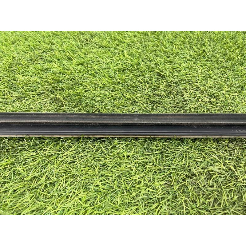 Молдинг стекла (кузов и элементы) Hyundai Sonata YF 832103S000