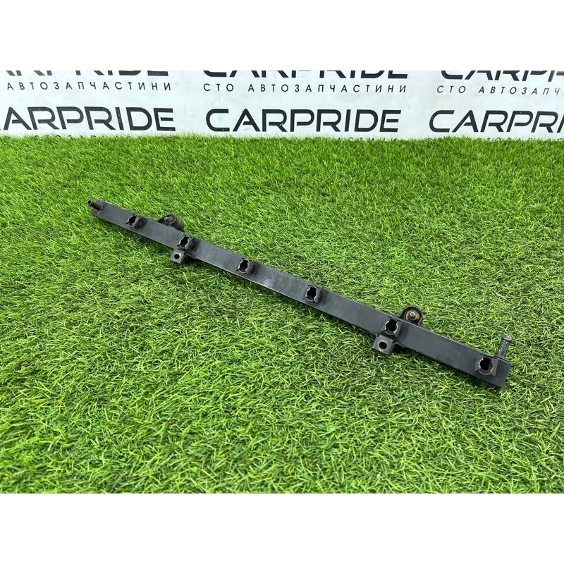 Топливная рампа (топливная система) BMW 7-series E32 1990 M70b50 13531718399