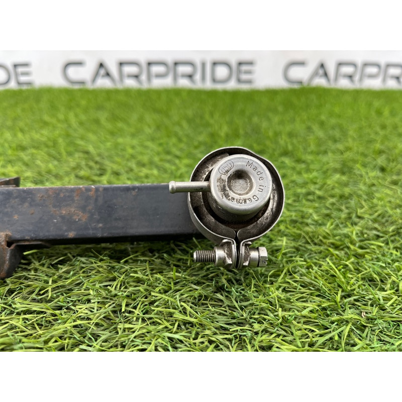 Топливная рампа (топливная система) BMW 7-series E32 1990 M70b50 13531736382