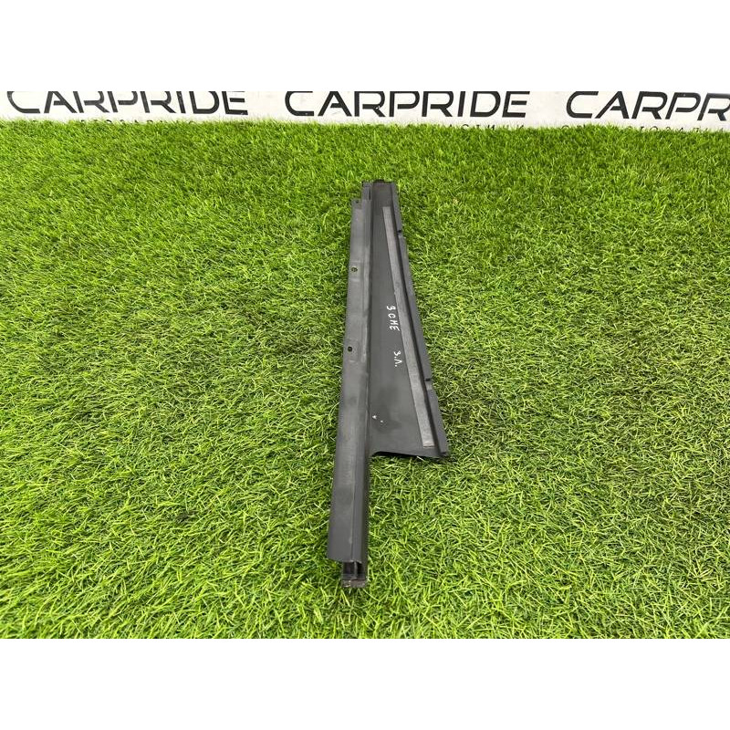 Бічна накладка двері (кузов і елементи) Jeep Cherokee Trailhawk 2014 2.4 68102577AA