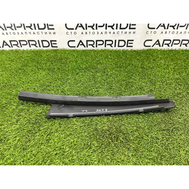 Бічна накладка двері (кузов і елементи) Jeep Cherokee Trailhawk 2014 2.4 68102577AA