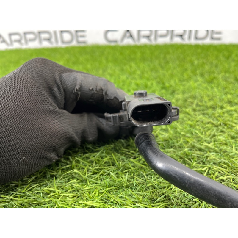 Датчик тиску у впускному колекторі (електрика двигуна) BMW 3-series F30 2013 N26B20 13628617097