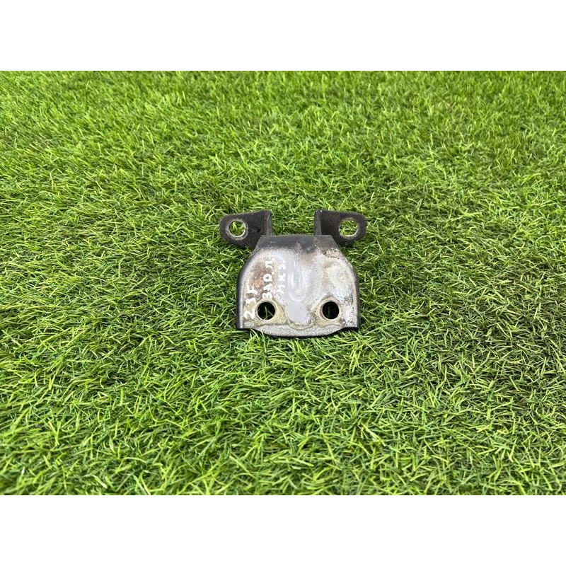 Петля дверей (кузов і елементи) Hyundai Santa Fe SM 2005 2.0 7933026000